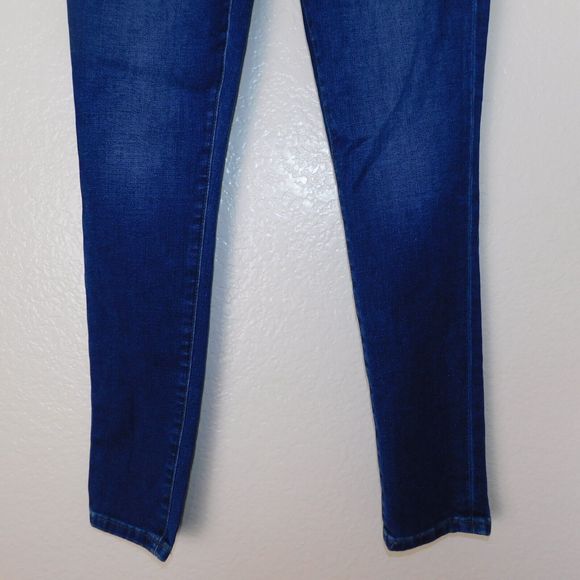 Joe's Jeans Ladies Size 27 Designer Skinny Ankle Mid Wash Stretch Denim - Picture 8 of 9
